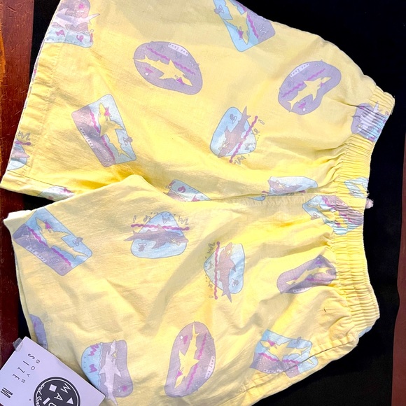 Vintage Deadstock boys swim shorts Maui with tags medium yellow shark surf 1980s - Picture 9 of 13